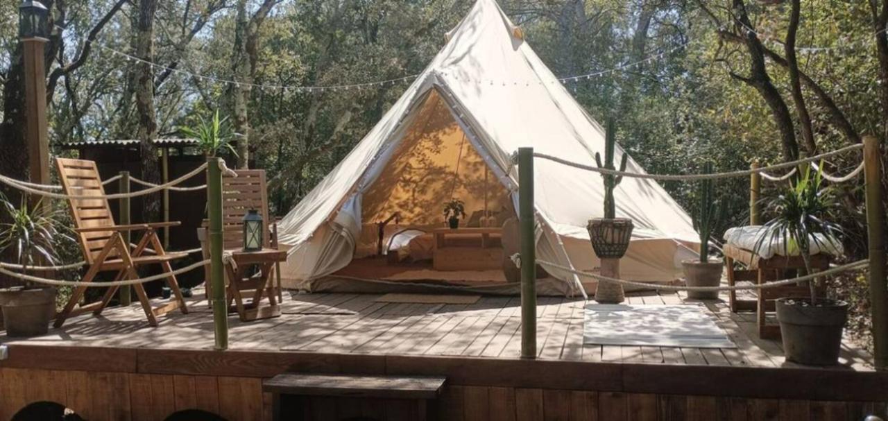 Evasion En Pleine Nature, Tipi Insolite Et Jacuzzi Au Pont Du Gard ! 韦尔-加尔桥 外观 照片